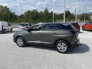 Peugeot 3008 2019 1.2 PURETECH 130 ALLURE-thumb-10