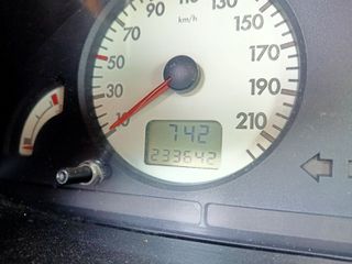 Citroen C3 2002-thumb-4