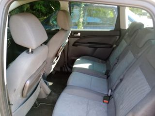 Ford C-Max 2003-thumb-2