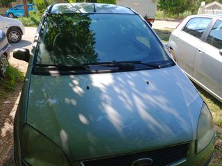 Ford C-Max 2003-thumb-5