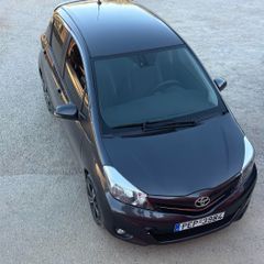 Toyota Yaris 2014-thumb-2