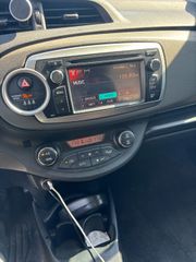 Toyota Yaris 2014-thumb-1