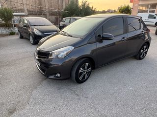 Toyota Yaris 2014-thumb-9