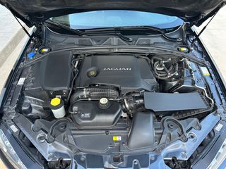 Jaguar XF 2014 S-sport 3.0 V6-thumb-15