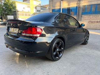 Bmw 1 M Coupe 2009-thumb-18