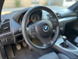 Bmw 1 M Coupe 2009-thumb-31