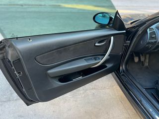 Bmw 1 M Coupe 2009-thumb-32