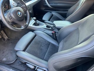 Bmw 1 M Coupe 2009-thumb-33