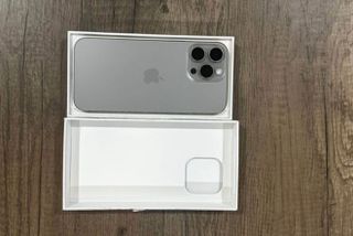 Iphone 16 pro max 256gb μεταχειρισμένο-thumb-1