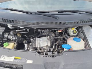 Volkswagen T6 2018-thumb-15
