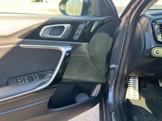 Kia XCeed 2021 P-HEV 1.6PS EX PLATINUM-thumb-15