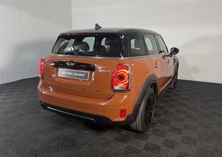 Mini Countryman 2017 (Cooper)-thumb-4
