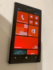 NOKIA LUMIA 925-thumb-1