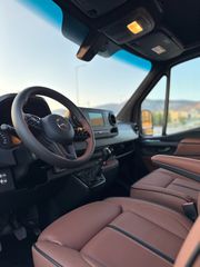 Mercedes-Benz 2021 Vvip-thumb-22
