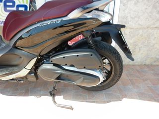 Piaggio Beverly 350 2016 ABS-ASR-thumb-2