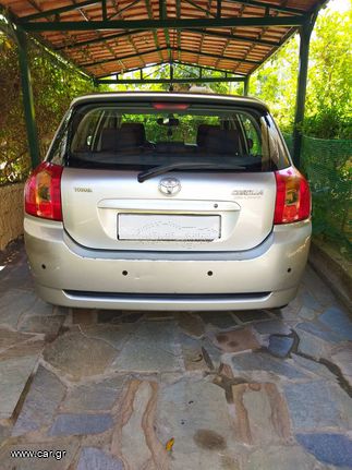 Toyota Corolla 2005-thumb-10