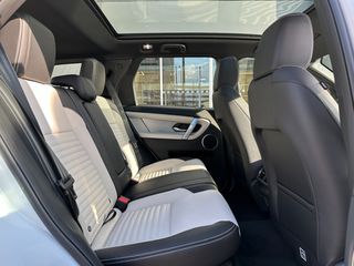 Land Rover Discovery Sport 2023 1.5 PHEV R-Dynamic S-thumb-9