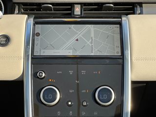 Land Rover Discovery Sport 2023 1.5 PHEV R-Dynamic S-thumb-13