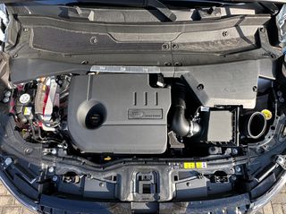 Land Rover Discovery Sport 2023 1.5 PHEV R-Dynamic S-thumb-18
