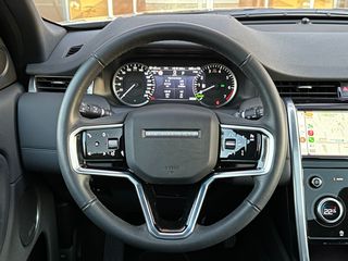 Land Rover Discovery Sport 2023 P300e SE-thumb-12