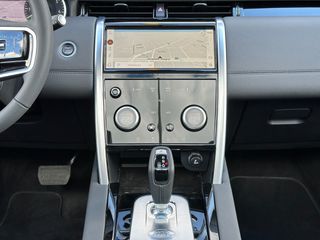 Land Rover Discovery Sport 2023 P300e SE Με ανάλυση ΦΠΑ-thumb-15