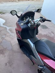 Gilera GP 800 2008 gp800-thumb-8