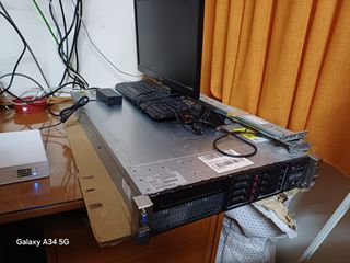 HP Proliant DL380p G8 2 Χ CPU Xeon E5-2640 (6 cores)/56GB/2x450W/P420i SFF NO DISC