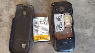 NOKIA 2330c-2 με εξτρα-thumb-4