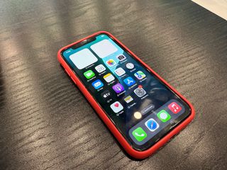 Iphone 11 λευκό 64gb