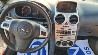 Opel Corsa 2008-thumb-14