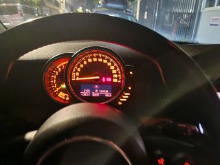 Mini Cooper 2015-thumb-18