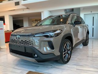Toyota Corolla Cross 2027 NEO COROLLA CROSS STYLE ΠΑΡΑΔΟΣΗ 02/2027