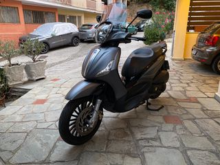 Piaggio Beverly 300i 2015-thumb-1