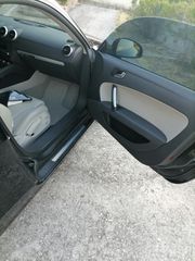 Audi TT 2009-thumb-11
