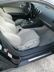 Audi TT 2009-thumb-13