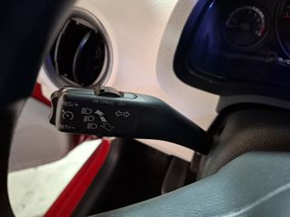 Volkswagen Up 2016 BEAT UP ! 1.O-thumb-11