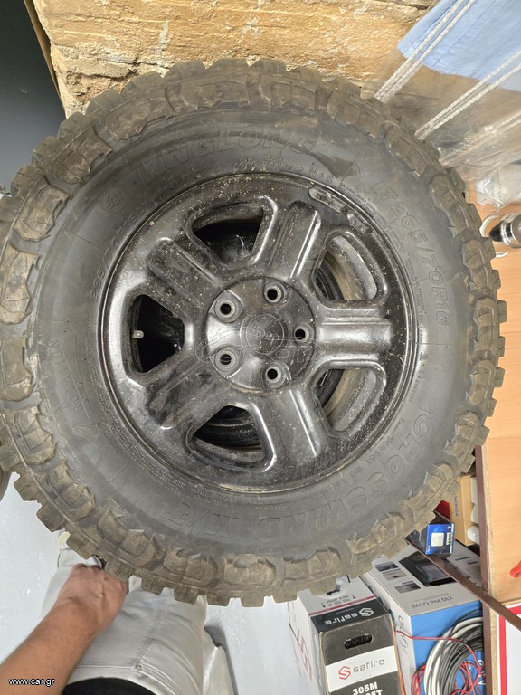 Mud Terrain 265/70/R16