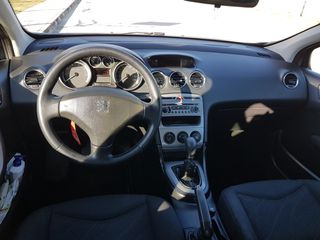 Peugeot 308 2008-thumb-36