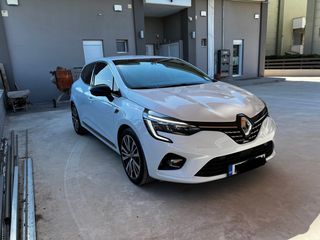 Renault Clio 2021 E-Tech Full Hybrid έκδοση INITIALE