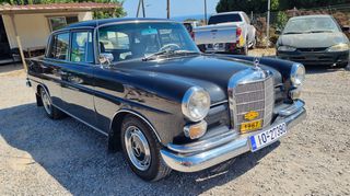 Mercedes-Benz 230 1967-thumb-1