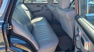Mercedes-Benz 230 1967-thumb-7