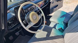 Mercedes-Benz 230 1967-thumb-12
