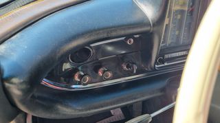Mercedes-Benz 230 1967-thumb-15