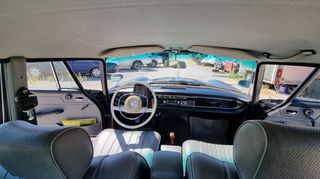 Mercedes-Benz 230 1967-thumb-24