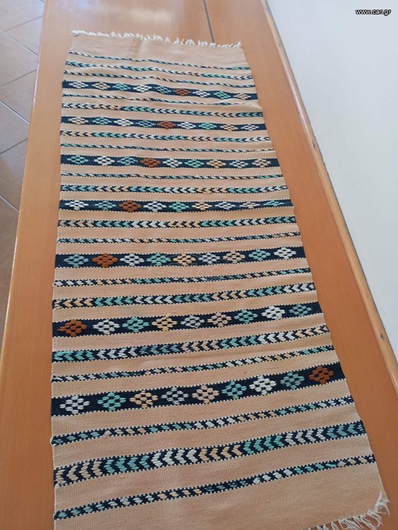Υφαντός διάδρομος