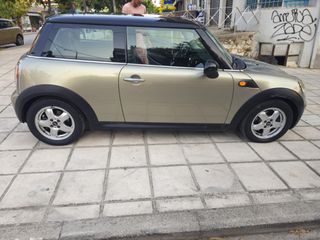 Mini Cooper 2010-thumb-1