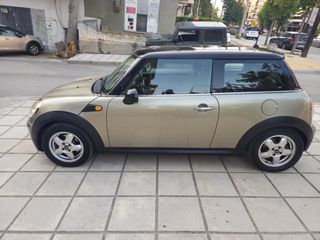 Mini Cooper 2010-thumb-4