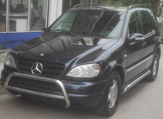 Mercedes-Benz ML 270 2001