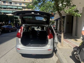 Mazda 5 2008-thumb-2
