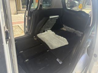 Mazda 5 2008-thumb-8